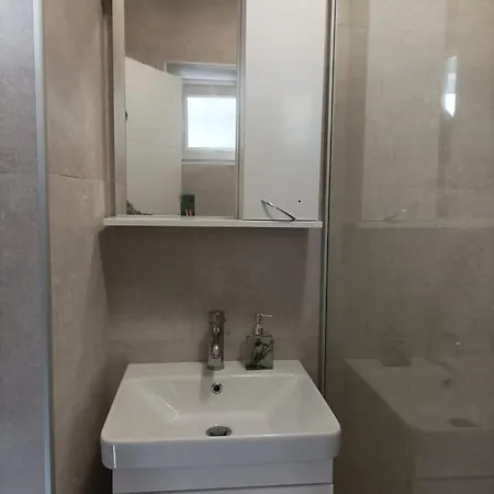 Lilly 두브로브니크